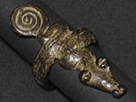ガンのブロンズ指輪（小）・ブルキナファソ<アフリカのブロンズ彫刻