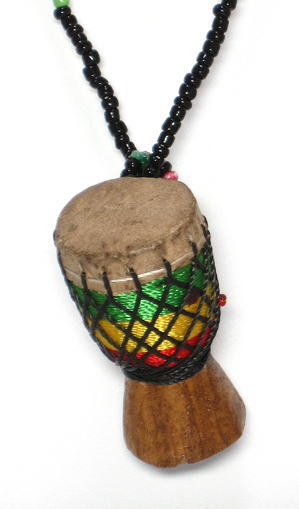 ジャンベネックレス<アフリカのビーズアクセサリー：アフリカ雑貨アザライ