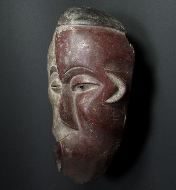 珍品　アフリカ　マスク　呪術　神像　呪像 病人のマスク<アフリカの仮面：アフリカ雑貨アザライ