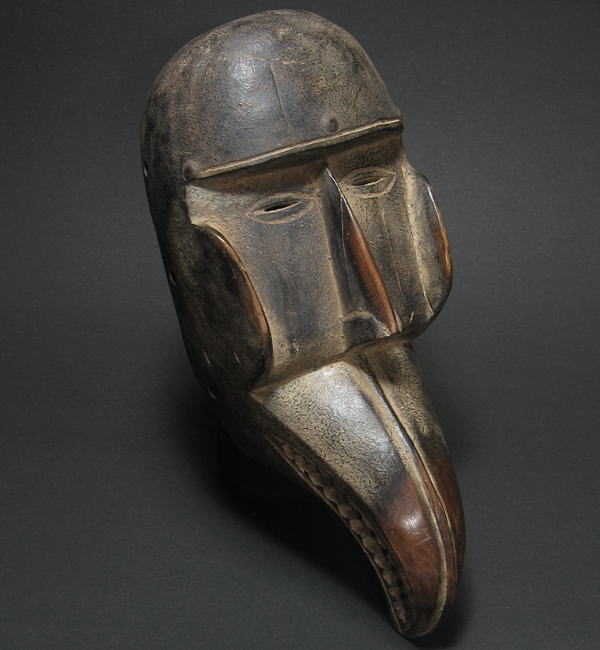 くちばしのマスク<アフリカの仮面(木彫り)：アフリカ雑貨アザライ