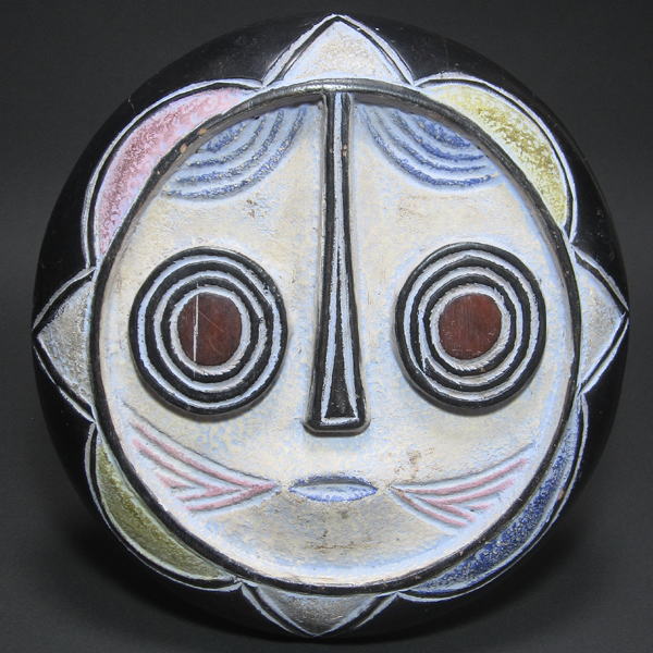 バテケの円盤型マスク・両コンゴorガボン＜アフリカの仮面(木彫り)