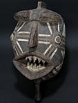 グルンシのライオンのマスク・ブルキナファソ＜アフリカの仮面(木彫り)