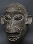 グルンシのサルのマスク・ブルキナファソ<アフリカの仮面(木彫り)