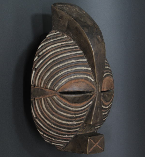 ルバのマスク・コンゴ民主共和国＜アフリカの仮面(木彫り)