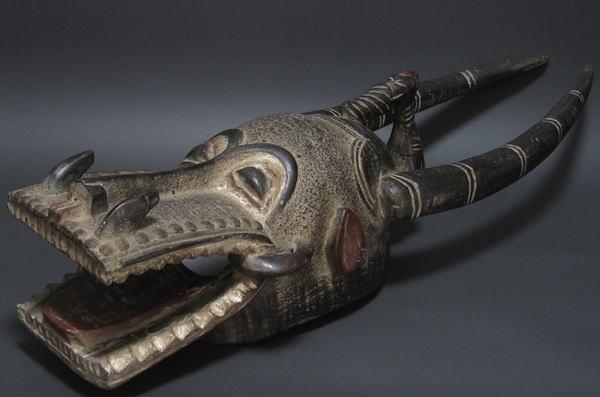 ZktH̉΂𐁂()ER[gW{[AtJ̉(ؒ)