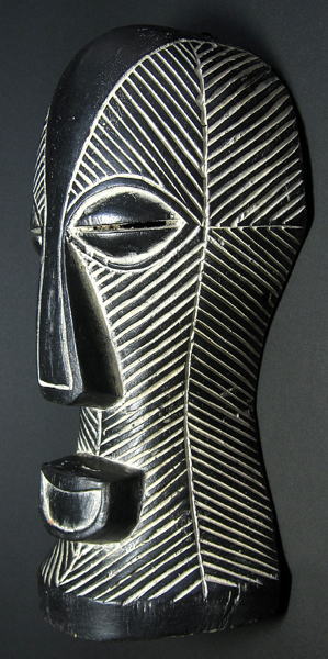 バソンゲマスク<アフリカの仮面：アフリカ雑貨アザライ