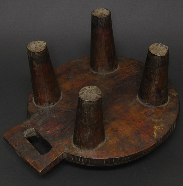 m*6様 アフリカ　アンティーク木彫トレー　盆 m*6様 アフリカ アンティーク木彫トレー 盆 m*6様 アフリカ