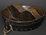 グラゲの肉料理用の木鉢・エチオピア<アフリカの木彫民具