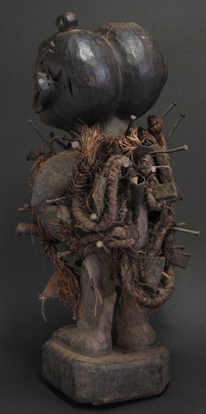 Nkisi像<アフリカの木像：アフリカ雑貨アザライ