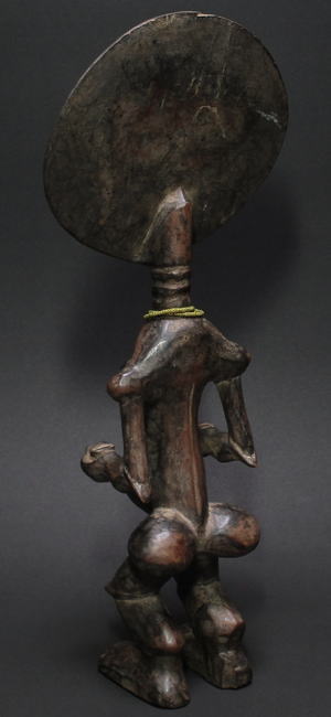 アフリカ 木彫り人形 Yahoo!オークション - アフリカ 女性 木彫り 人形（幅約9cm×7.5cm