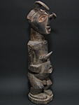 バソンゲのNkisi像・コンゴ民主共和国(旧ザイール)<アフリカの木彫り像