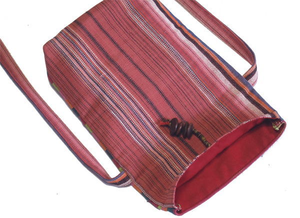 手織り布バッグ（小）・ブルキナファソ<アフリカの雑貨