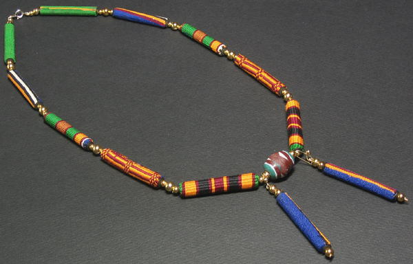 手織り布ネックレス・ブルキナファソ＜アフリカのアクセサリー