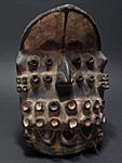 ゲレの数十の目を持つマスク・コートジボワール＜アフリカの仮面