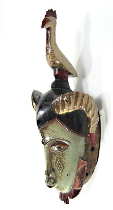 アフリカの仮面　彩色マスク　グロ