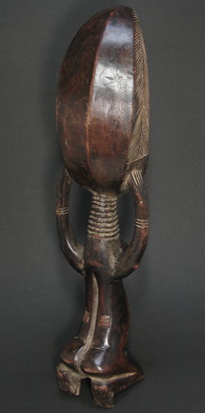 もてなしのスプーン・ダン<アフリカの木彫民具