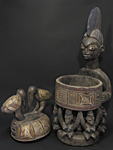 母子像の宝石箱・ヨルバ<アフリカの木彫民具