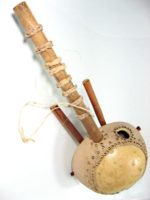 アフリカのひょうたん楽器　コラ(八弦)　バンバラ