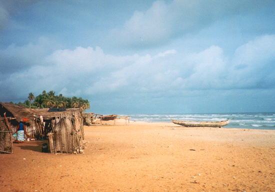 ガーナ：漁村にて