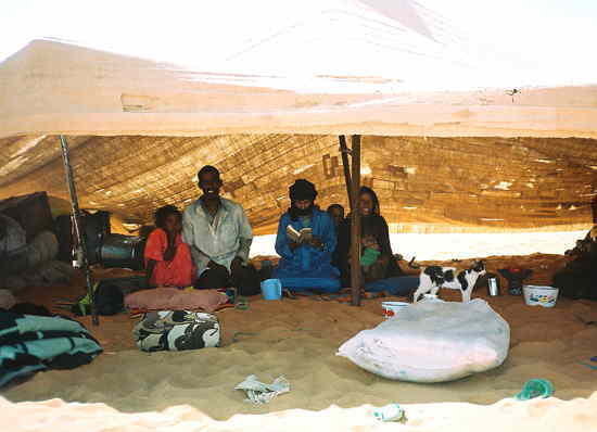 マリ北部：アラブ系遊牧民のキャンプ地