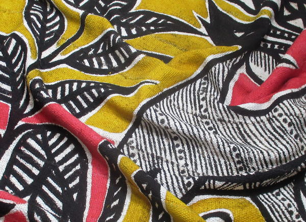 ZktH̃RSz(D߁E)ER[gW{[<AtJ̕z