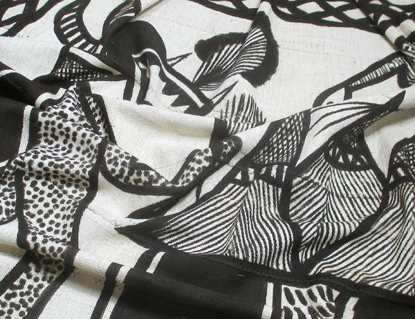 ZktH̃RSz(D߁E)ER[gW{[<AtJ̕z